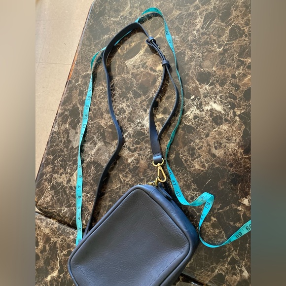 Madewell The Large Transport Camera Bag /Navy - Picture 15 of 16